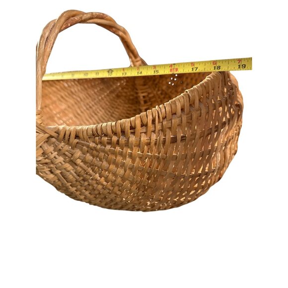 Vintage Large Hand Woven Buttocks Basket Intricate Twisted Grapevine Handle - Picture 6 of 8